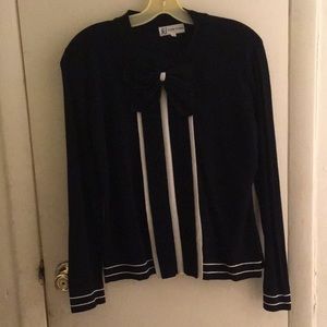 Dressy top by Young New York XL